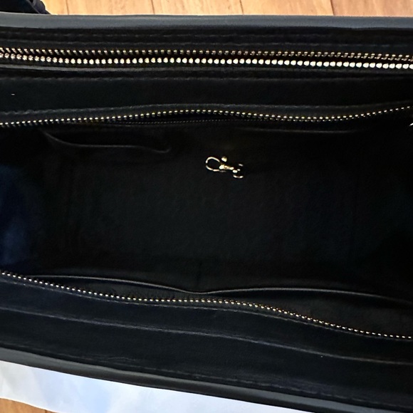 Michael Kors Black Handbag Lightly Used - Picture 3 of 4